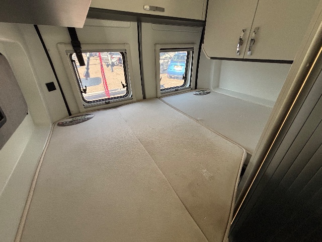 Pilote V 540 G PREMIUM — Fiat (2023)