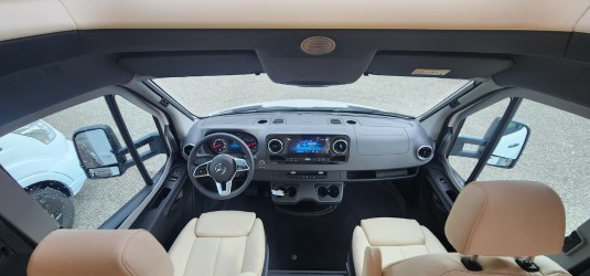 Fleurette ELISTER 73 LMF — Mercedes-Benz (2025)
