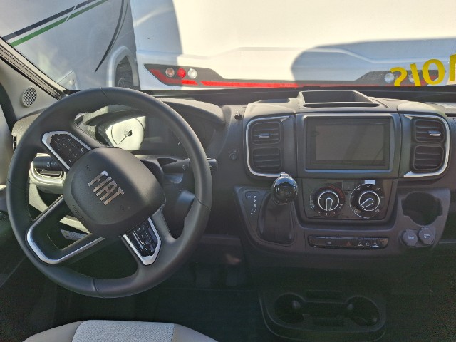 Rapido 696 F — Fiat (2025)