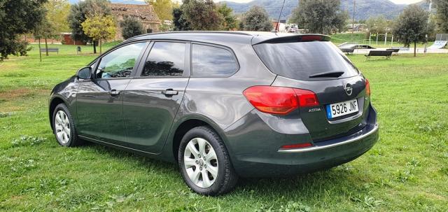 Opel Astra Sport Tourer – 2016