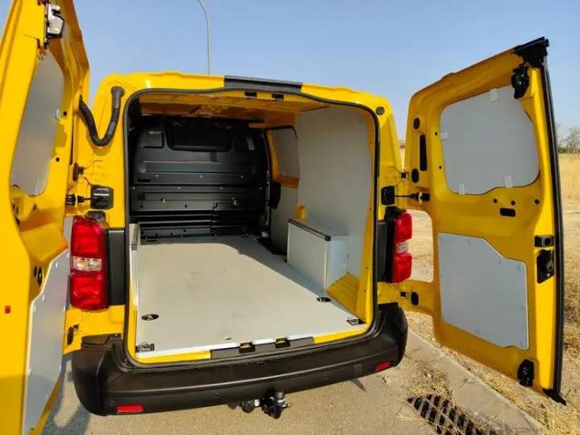 Opel Vivaro-e Fourgon L Select 136 – BEV 75 kWh – 2022