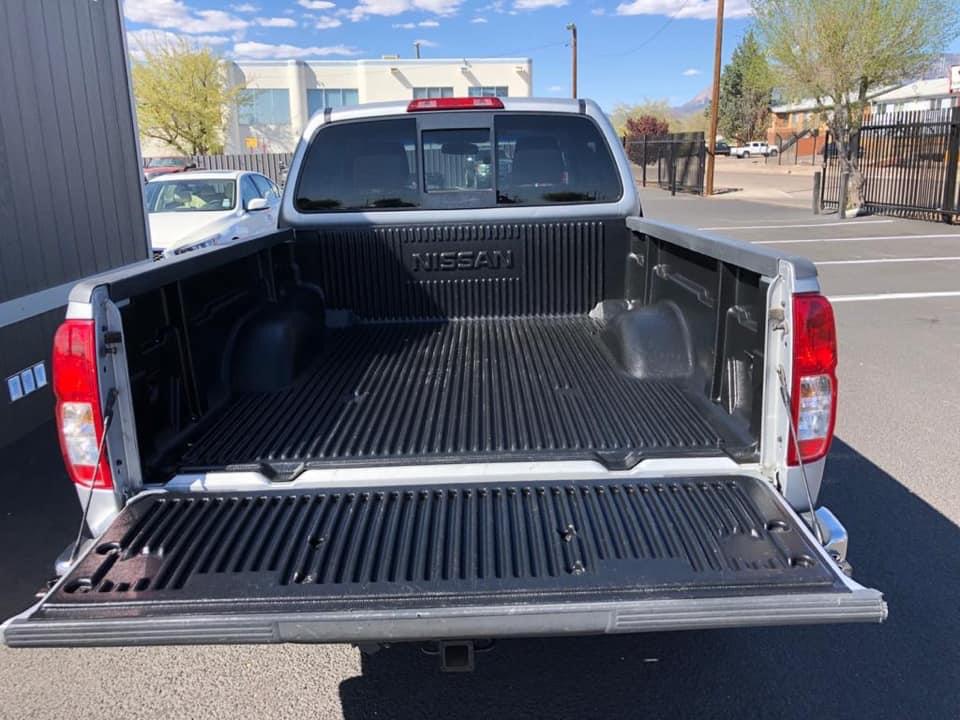 Nissan Frontier – V6 3.8 L 4×4 – Automatique
