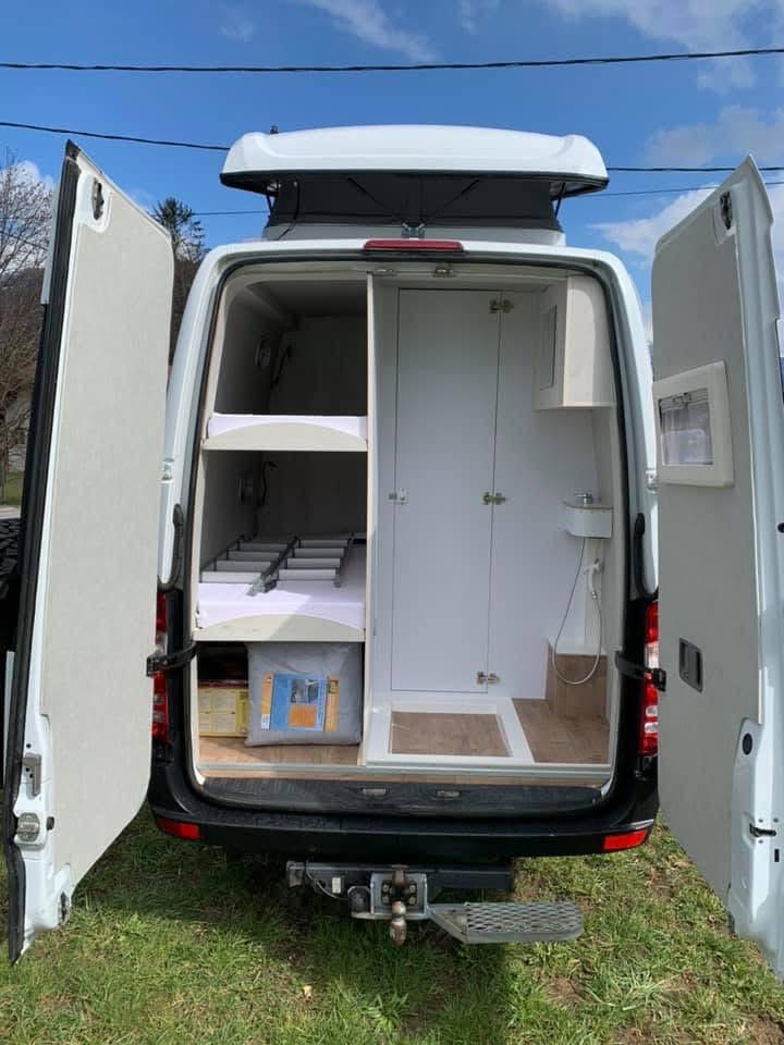 Mercedes Sprinter 316 4×4 – Aménagement intérieur complet sur mesure